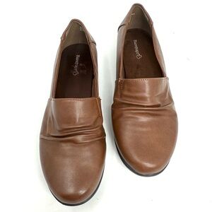 BareTraps Womens Brown Leather Slip On